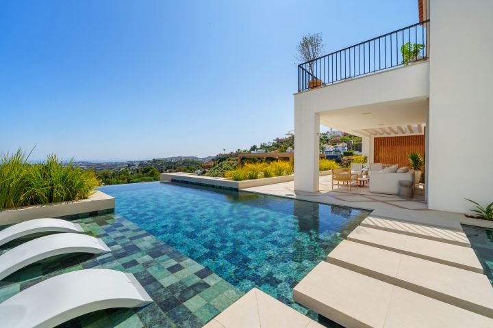 Villa Cina - Outstanding Andalusian Home in Prime Location