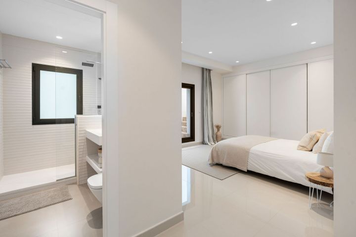 Herrojo 110 - Fascinating Villa minutes from Golf Course