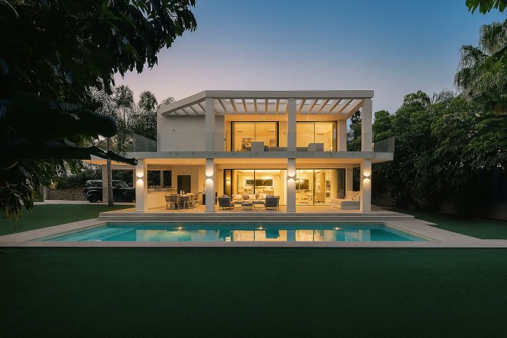 Herrojo 110 - Fascinating Villa minutes from Golf Course