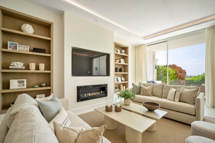 Mirador 4 - Stunning Townhouse with Private Garden