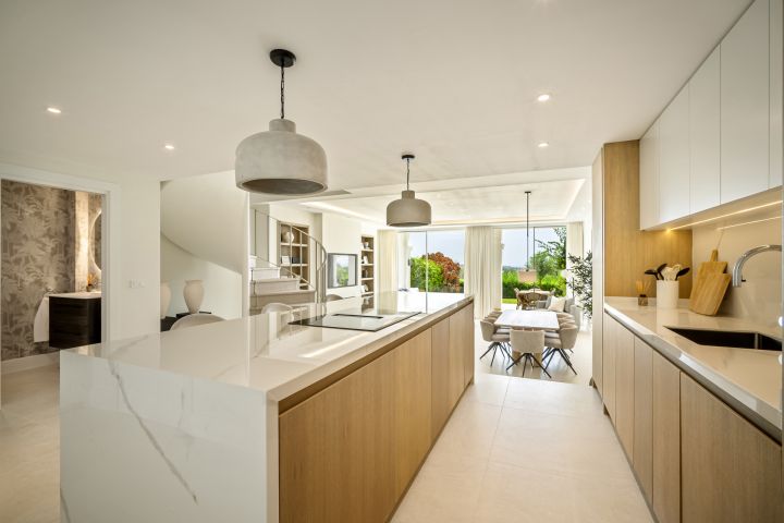 Mirador 4 - Stunning Townhouse with Private Garden