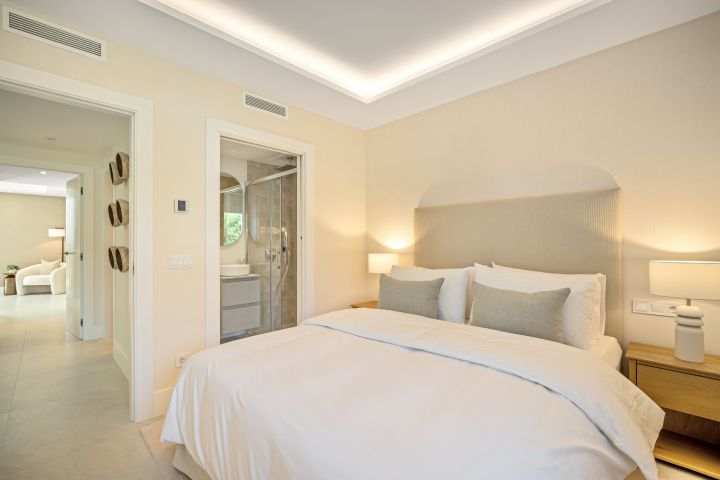 Mirador 4 - Stunning Townhouse with Private Garden