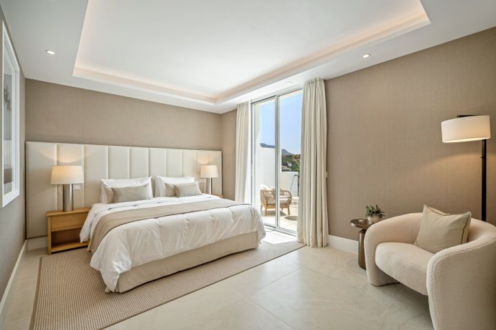 Mirador 4 - Stunning Townhouse with Private Garden