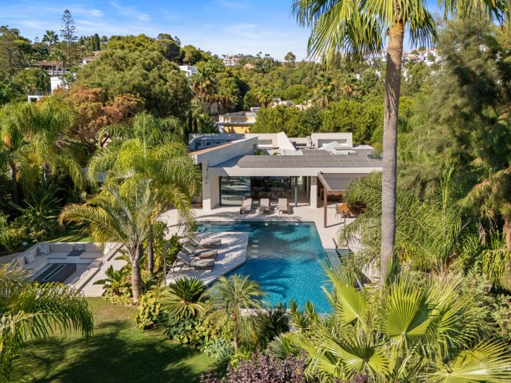 Las Chapas 5 - Villa Moderna Única con Detalles Llamativas