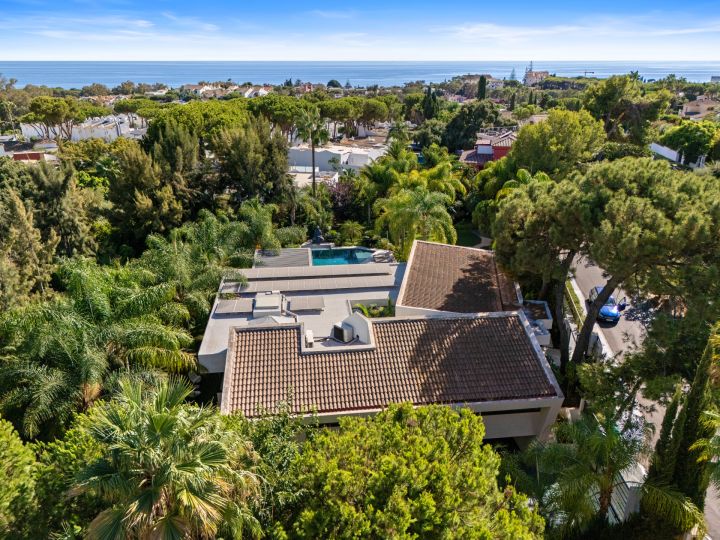 Las Chapas 5 - Villa Moderna Única con Detalles Llamativas