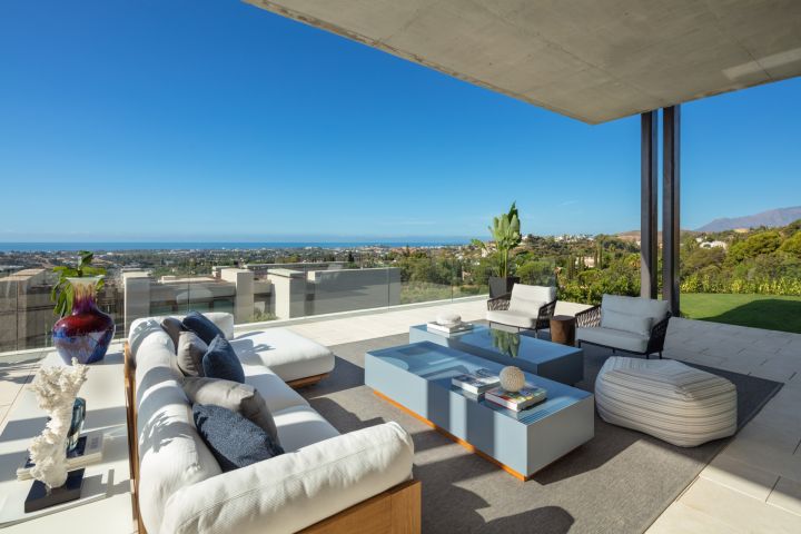 The Hills 8 - Modern Exclusive Villa with Stunning Sea Views