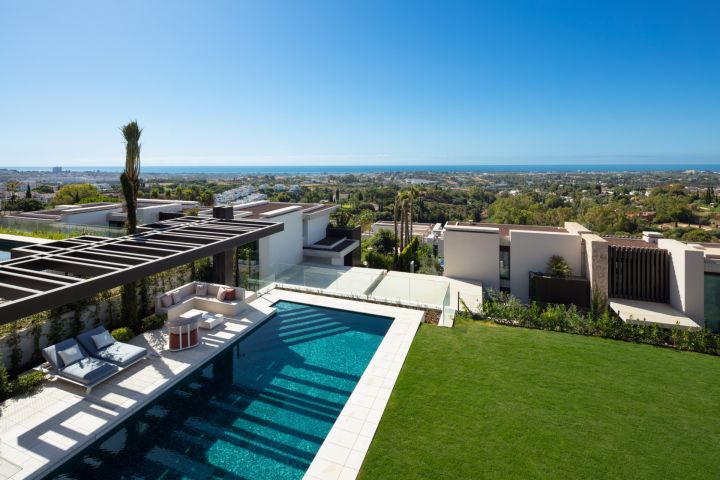 The Hills 8 - Modern Exclusive Villa with Stunning Sea Views