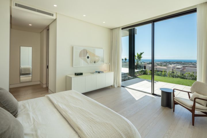 The Hills 8 - Modern Exclusive Villa with Stunning Sea Views