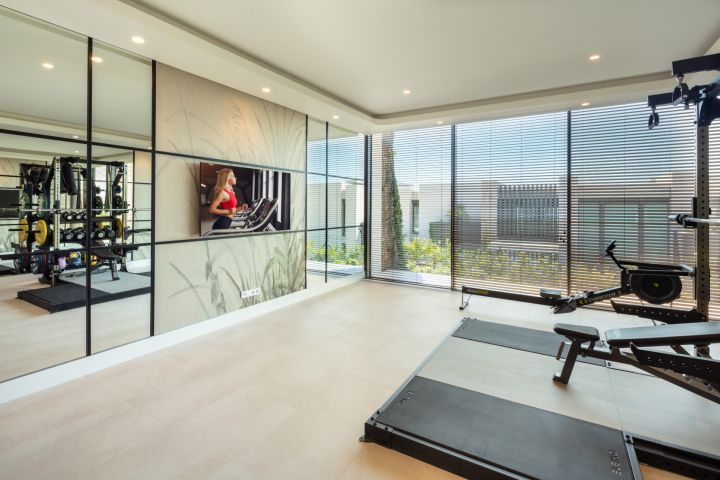 The Hills 8 - Modern Exclusive Villa with Stunning Sea Views