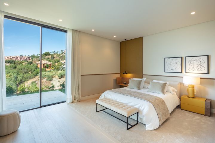 The Hills 8 - Modern Exclusive Villa with Stunning Sea Views