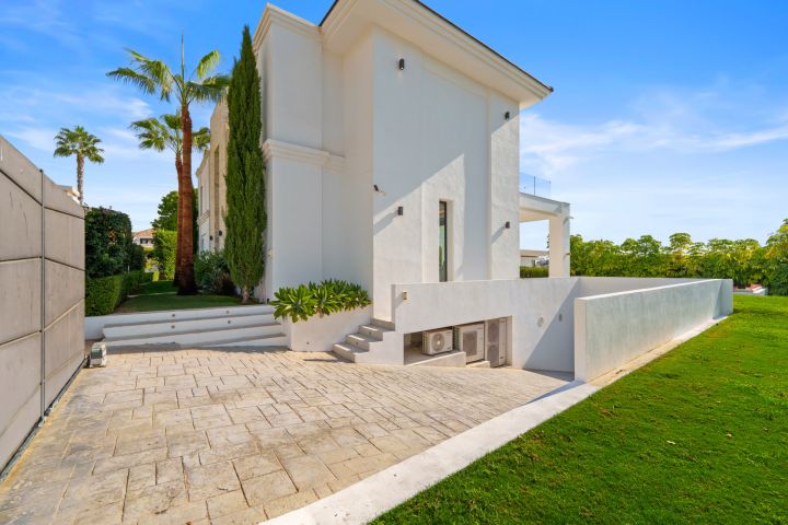 Villa Nova - Modern Residence with Amenities