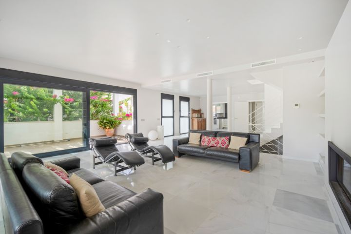 Encantadora Villa en Segunda Línea de Playa – Marbesa - Encantadora Villa en Segunda Línea de Playa – Marbesa