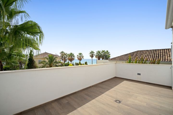 Encantadora Villa en Segunda Línea de Playa – Marbesa - Encantadora Villa en Segunda Línea de Playa – Marbesa