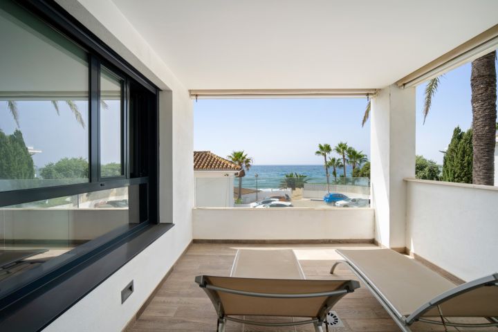 Encantadora Villa en Segunda Línea de Playa – Marbesa - Encantadora Villa en Segunda Línea de Playa – Marbesa