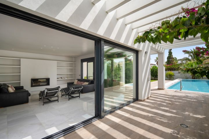 Encantadora Villa en Segunda Línea de Playa – Marbesa - Encantadora Villa en Segunda Línea de Playa – Marbesa