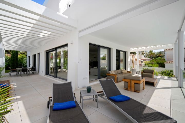 Villa de obra nueva en Marbesa - Villa de obra nueva en Marbesa