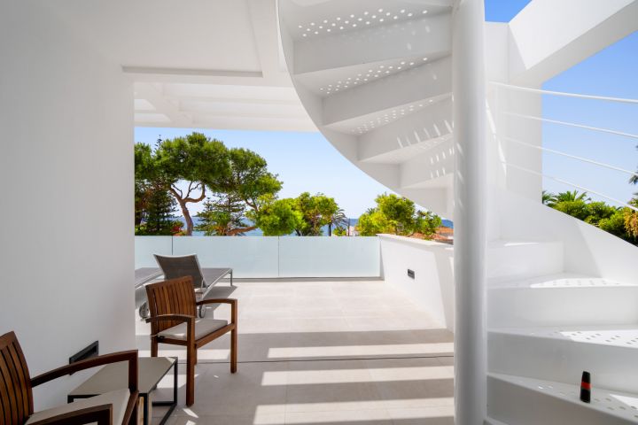 Villa de obra nueva en Marbesa - Villa de obra nueva en Marbesa