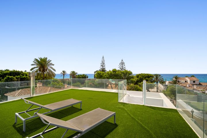 Villa de obra nueva en Marbesa - Villa de obra nueva en Marbesa