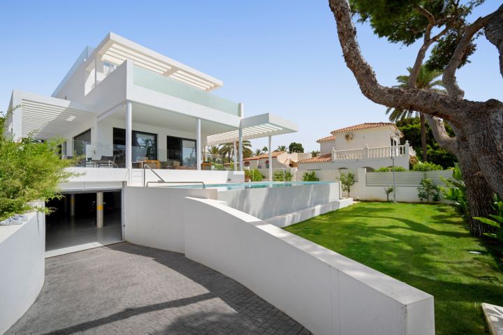 Villa de obra nueva en Marbesa - Villa de obra nueva en Marbesa