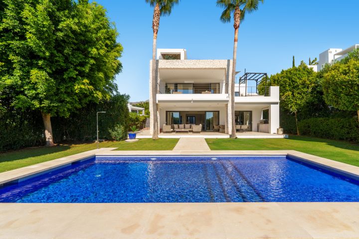 Los Olivos 2 - Superbe villa moderne dans une communauté sécurisée