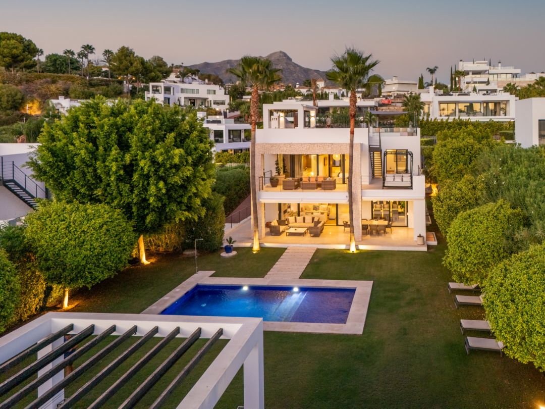 Los Olivos 2 - Superbe villa moderne dans une communauté sécurisée