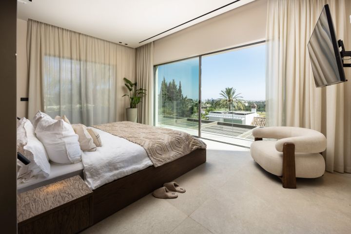 Centauro 15 – Contemporary Elegance in Nueva Andalucía - Centauro 15 – Contemporary Elegance in Nueva Andalucía