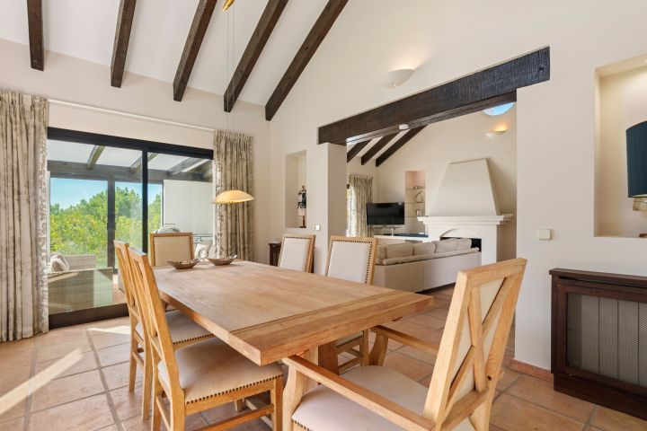 Casa K - Marvellous Mediterranean Estate in Prime Location