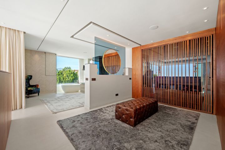 Casa K - Marvellous Mediterranean Estate in Prime Location