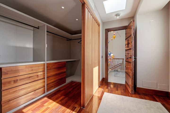 Casa K - Marvellous Mediterranean Estate in Prime Location