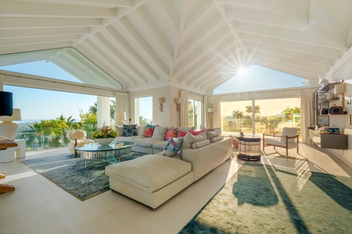 Casa K - Marvellous Mediterranean Estate in Prime Location