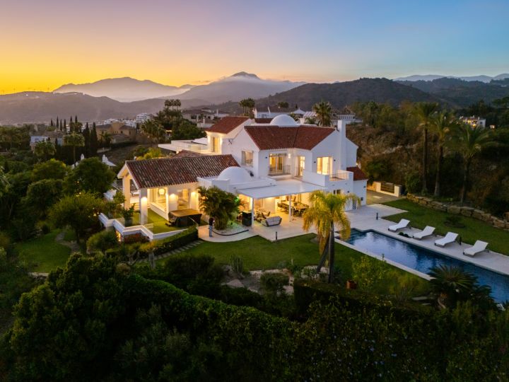 Casa K - Marvellous Mediterranean Estate in Prime Location