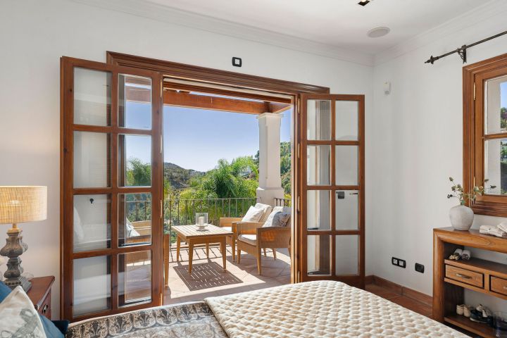 Villa Las Palmeras - Incredible Property in El Madroñal