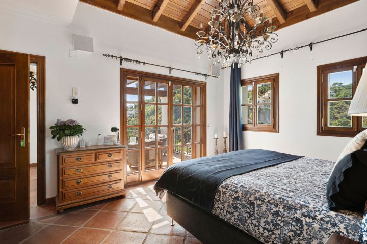 Villa Las Palmeras - Incredible Property in El Madroñal