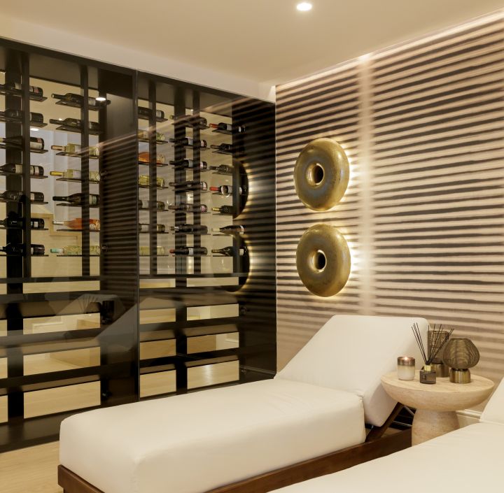 Villa Agata - Fascinating Mediterranean Villa in Prime Location