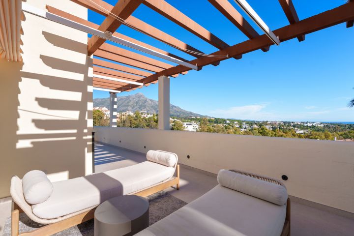 Belvederes 12 - Renovated Scandinavian-Style Duplex Penthouse with Private Pool and Panoramic Views in La Cerquilla