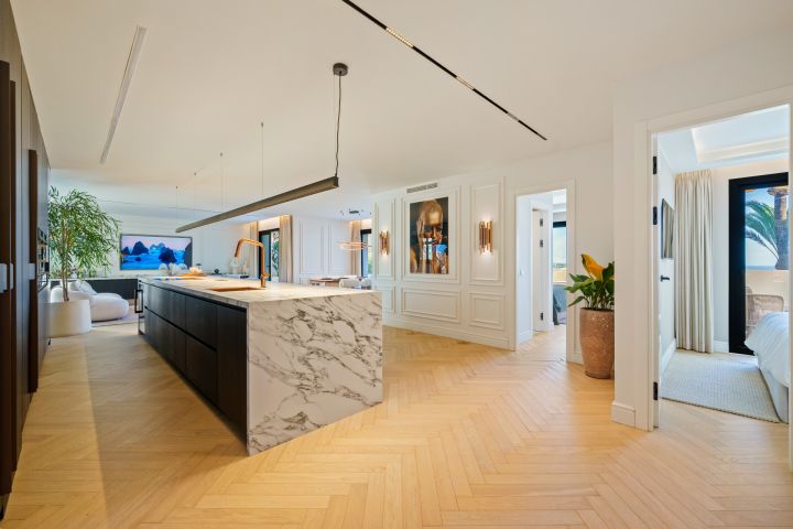 Belvederes 12 - Renovated Scandinavian-Style Duplex Penthouse with Private Pool and Panoramic Views in La Cerquilla