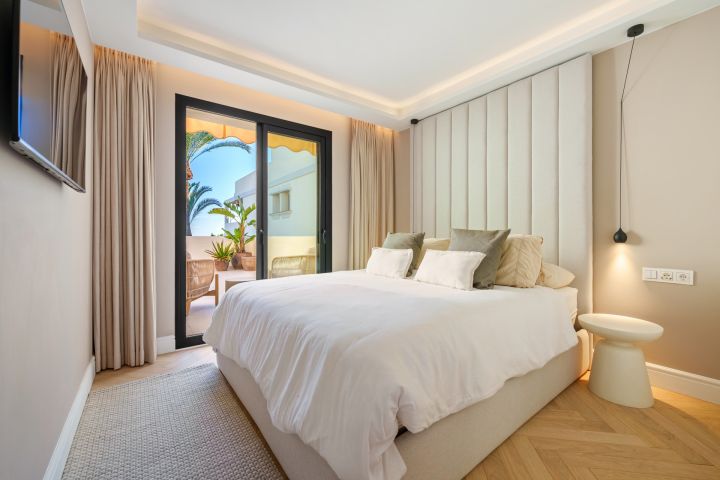 Belvederes 12 - Renovated Scandinavian-Style Duplex Penthouse with Private Pool and Panoramic Views in La Cerquilla