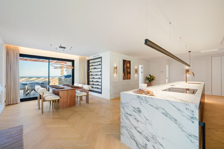 Belvederes 12 - Renovated Scandinavian-Style Duplex Penthouse with Private Pool and Panoramic Views in La Cerquilla