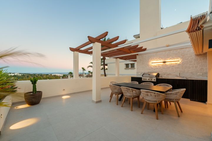 Belvederes 12 - Renovated Scandinavian-Style Duplex Penthouse with Private Pool and Panoramic Views in La Cerquilla