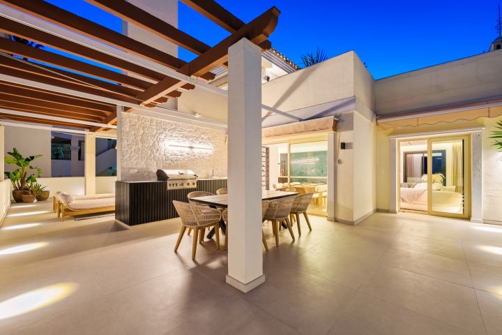 Belvederes 12 - Renovated Scandinavian-Style Duplex Penthouse with Private Pool and Panoramic Views in La Cerquilla