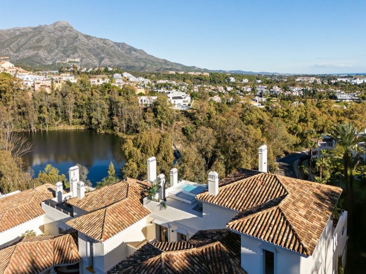 Belvederes 12 - Renovated Scandinavian-Style Duplex Penthouse with Private Pool and Panoramic Views in La Cerquilla