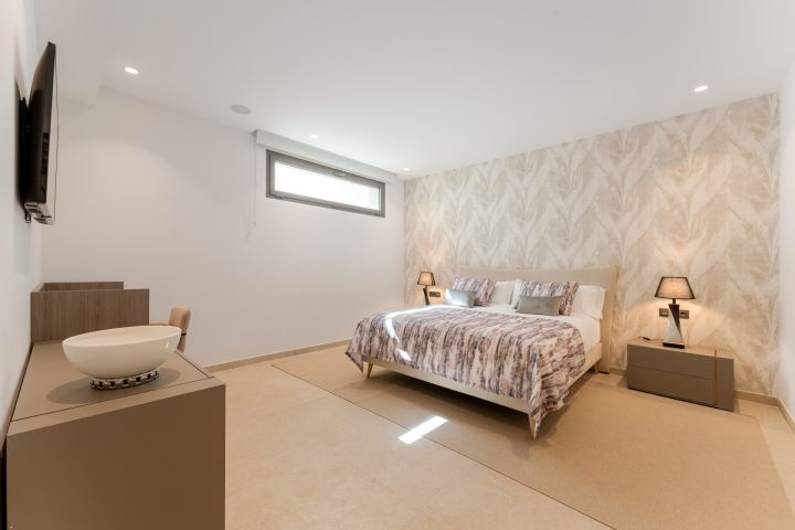 Villa Camelia - Contemporary Elegance in La Cerquilla, Nueva Andalucía - Villa Camelia - Contemporary Elegance in La Cerquilla, Nueva Andalucía