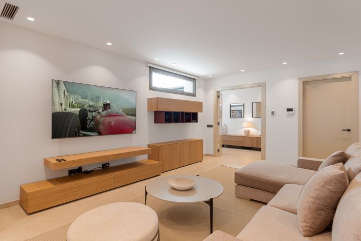 Villa Camelia - Contemporary Elegance in La Cerquilla, Nueva Andalucía - Villa Camelia - Contemporary Elegance in La Cerquilla, Nueva Andalucía