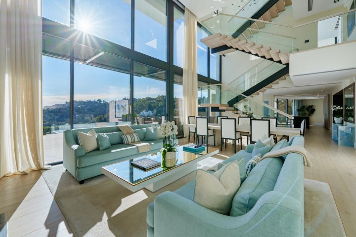 Madroñal 72 - Luxury Hillside Villa with Outdoor Gym