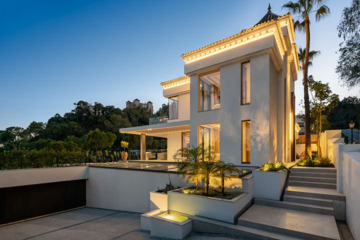 The Ridge - One-of-a-kind Villa in El Herrojo