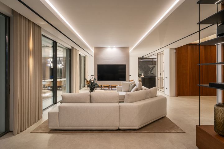 The Ridge - One-of-a-kind Villa in El Herrojo