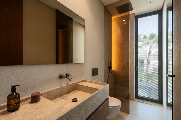 The Ridge - One-of-a-kind Villa in El Herrojo