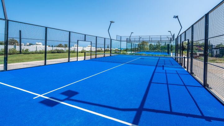 Elegant Fendi Casa Penthouse with Pool and Sea Views on Marbella’s Golden Mile - Elegant Fendi Casa Penthouse with Pool and Sea Views on Marbella’s Golden Mile