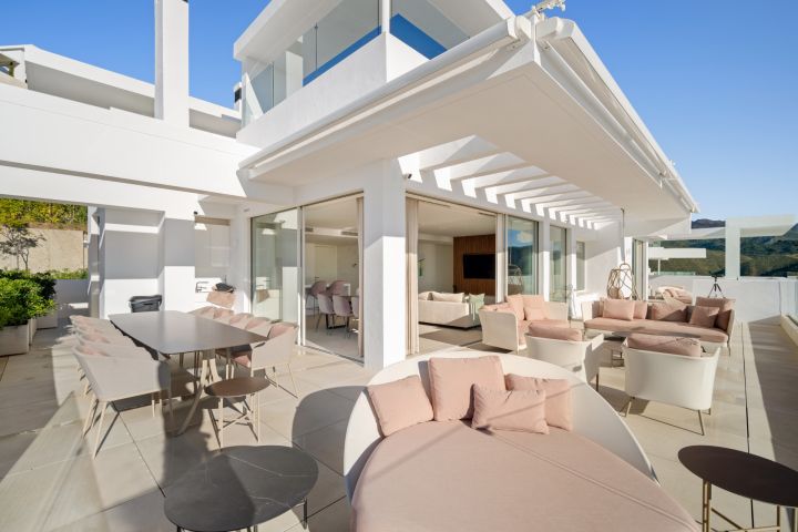 Palo Alto 1 - Contemporary Penthouse with Panoramic Views