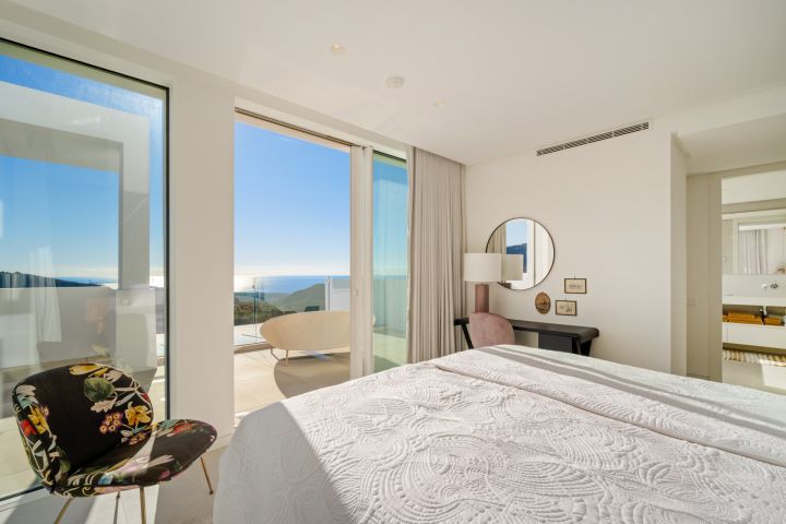 Palo Alto 1 - Contemporary Penthouse with Panoramic Views